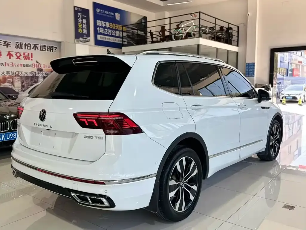 Volkswagen Tiguan L — фото 5