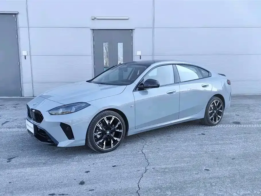 BMW 2 Series — фото 1