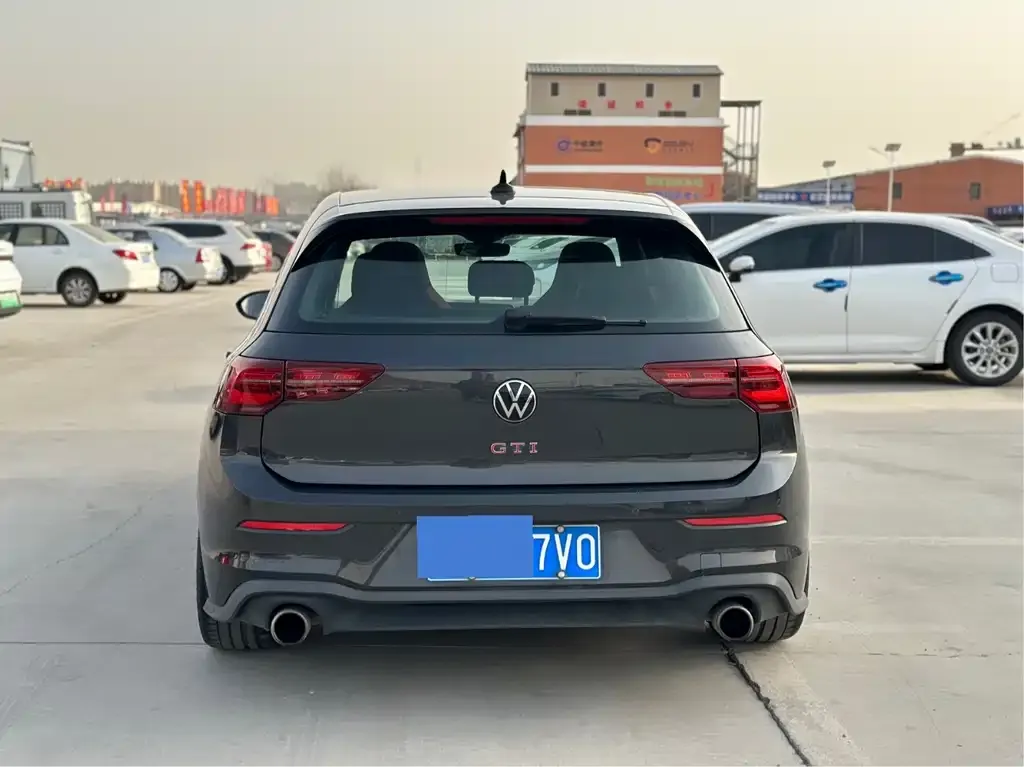 Volkswagen Golf GTI — фото 2