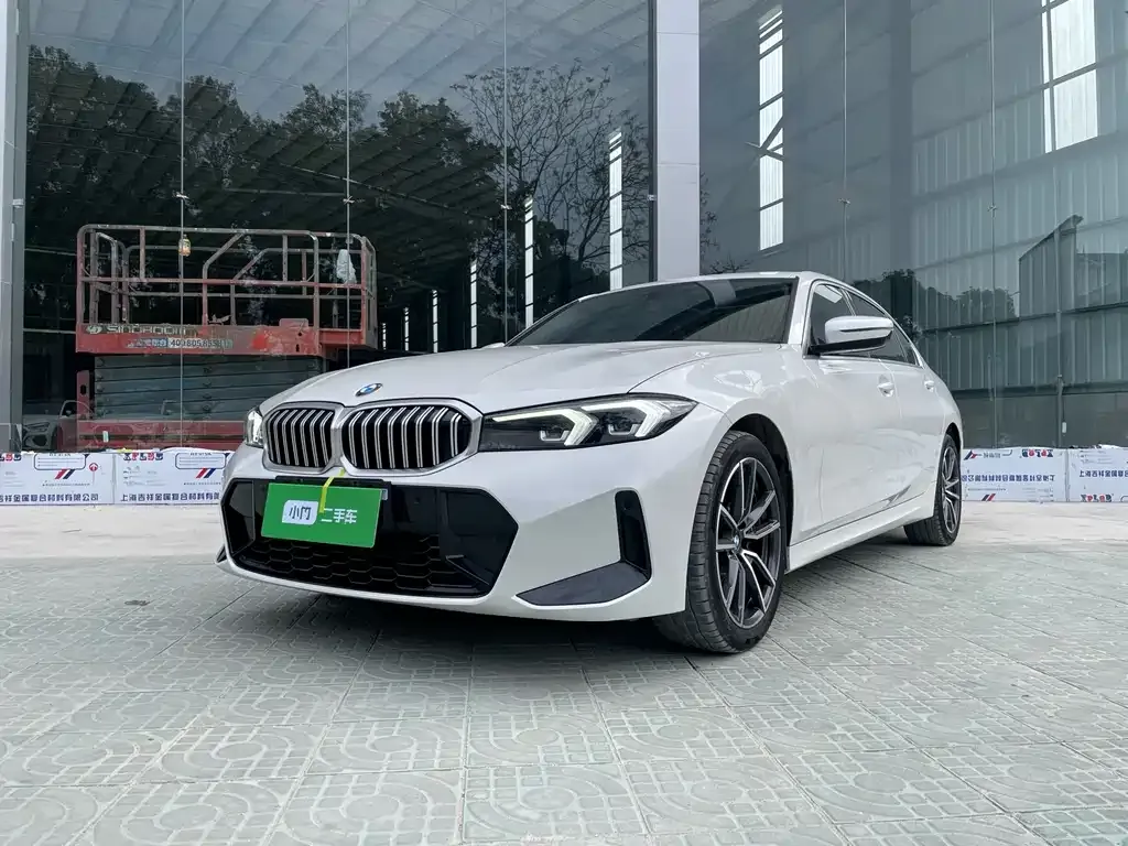 BMW 3 Series — фото 1