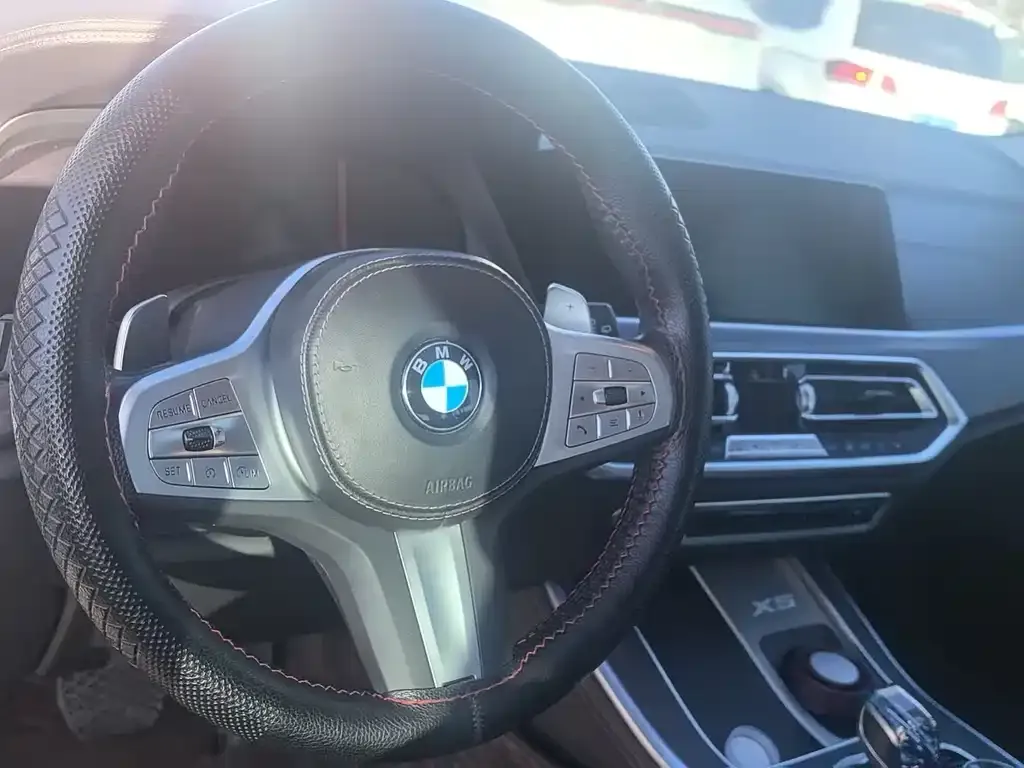 BMW X5 — фото 2