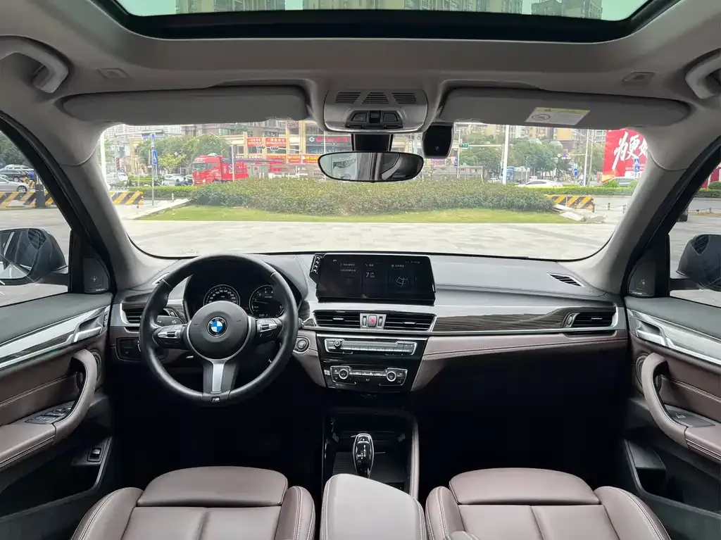 BMW X1 — фото 10