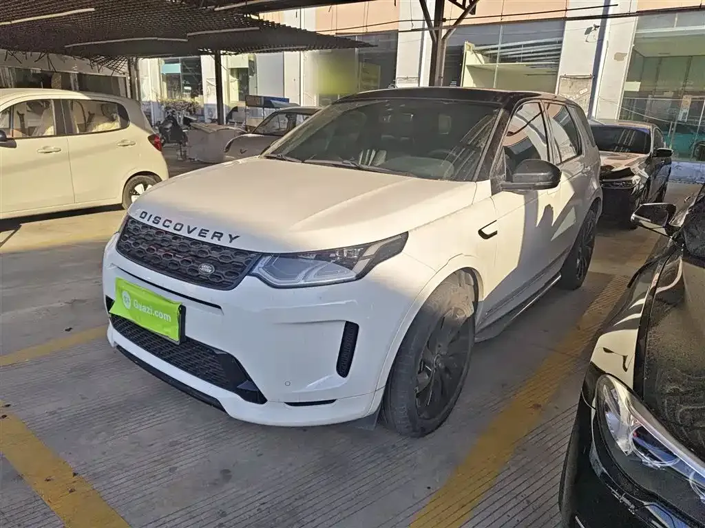 Land Rover Discovery Sport — фото 1