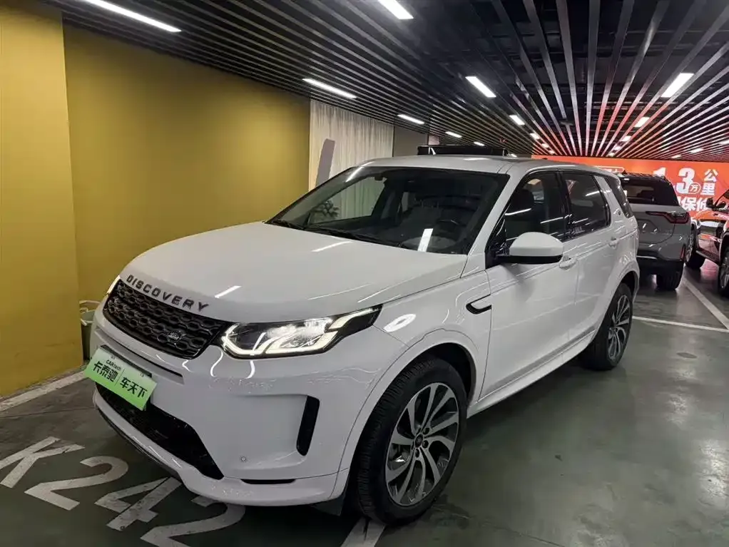 Land Rover Discovery Sport Hybrid — фото 1