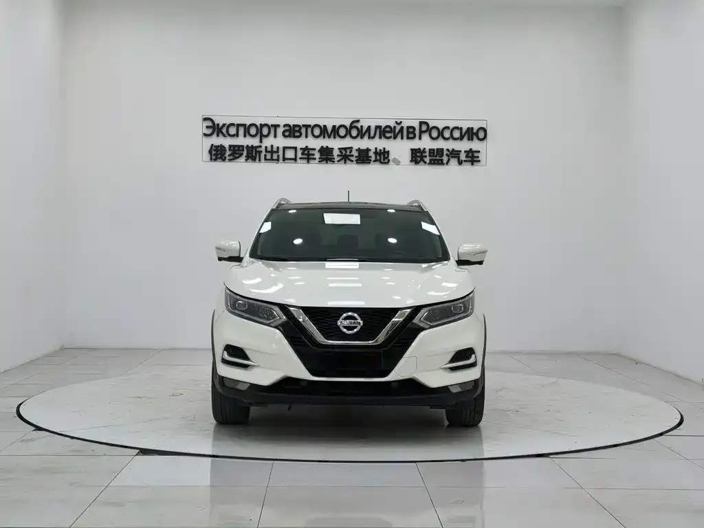 Nissan Qashqai — фото 2