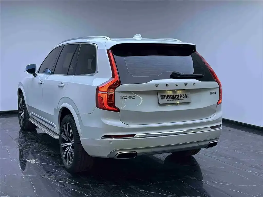 Volvo XC90 — фото 4