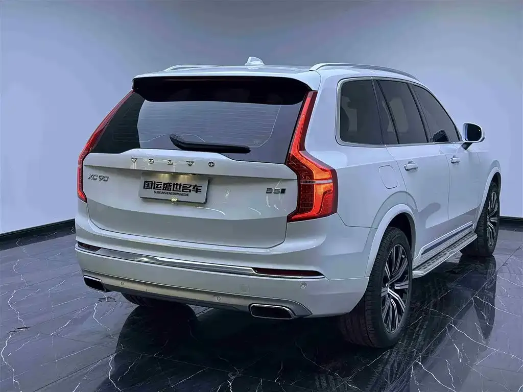 Volvo XC90 — фото 5