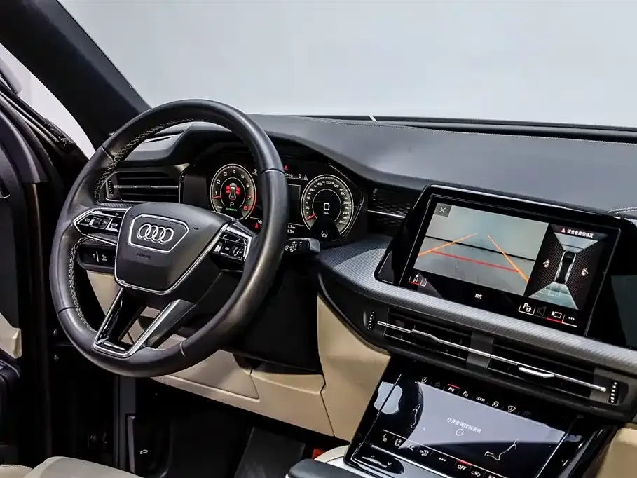 Audi Q6 — фото 8