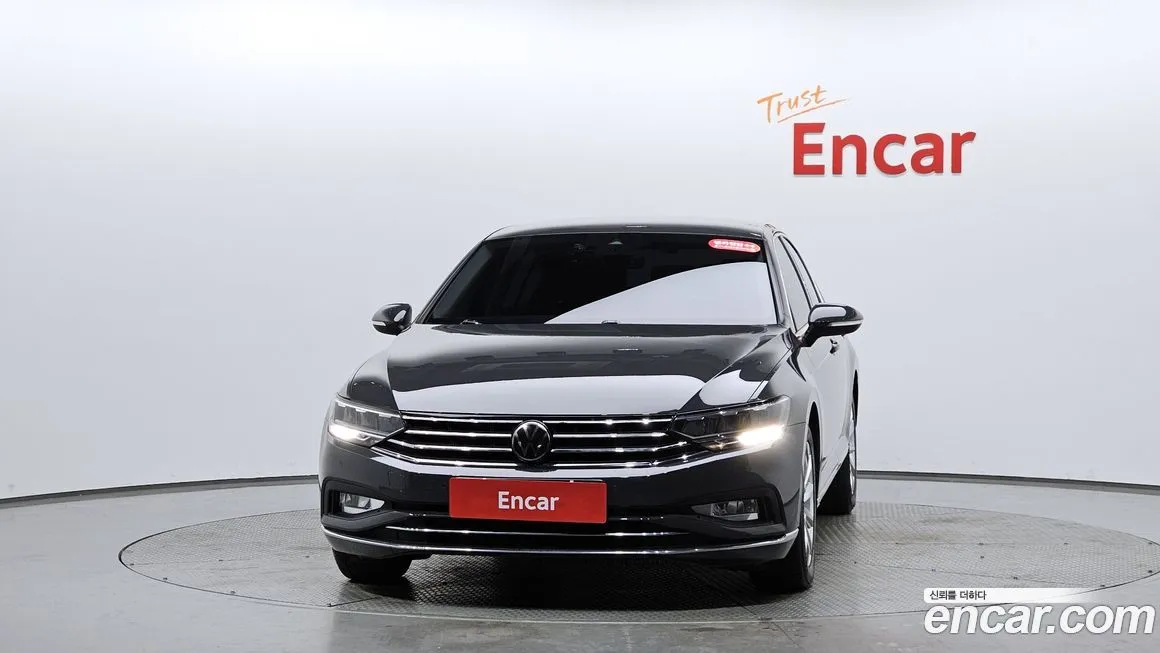 Volkswagen Passat — фото 6