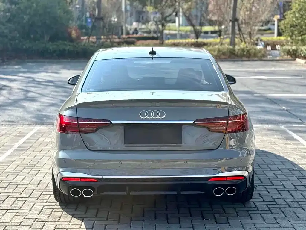 Audi S4 — фото 4