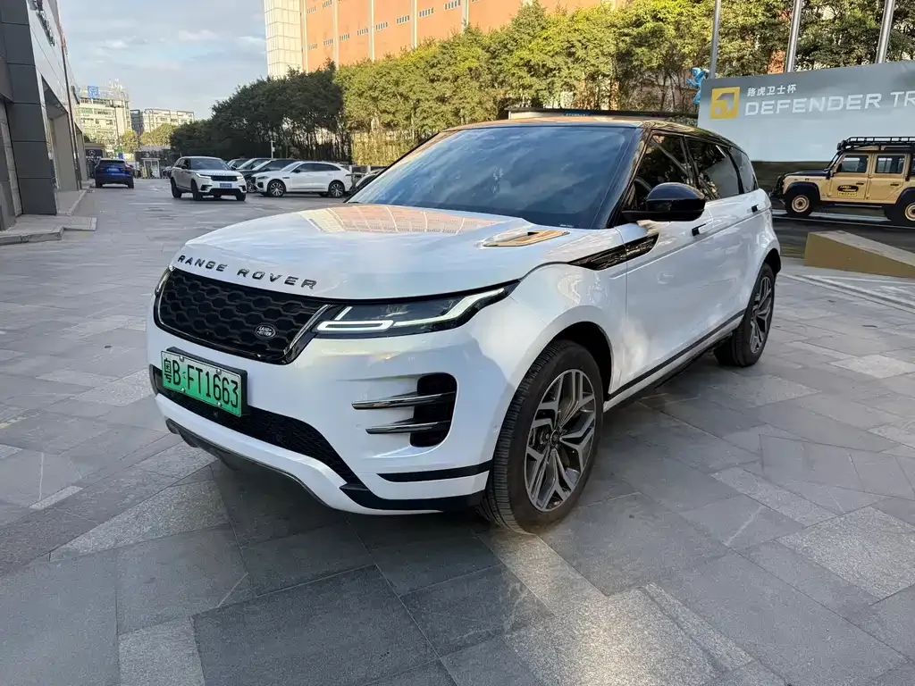 Land Rover Evoque PHEV — фото 1