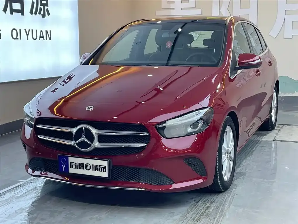 Mercedes-Benz B-Class — фото 1