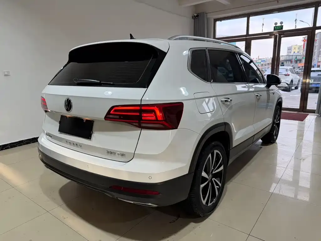 Volkswagen Tharu — фото 6