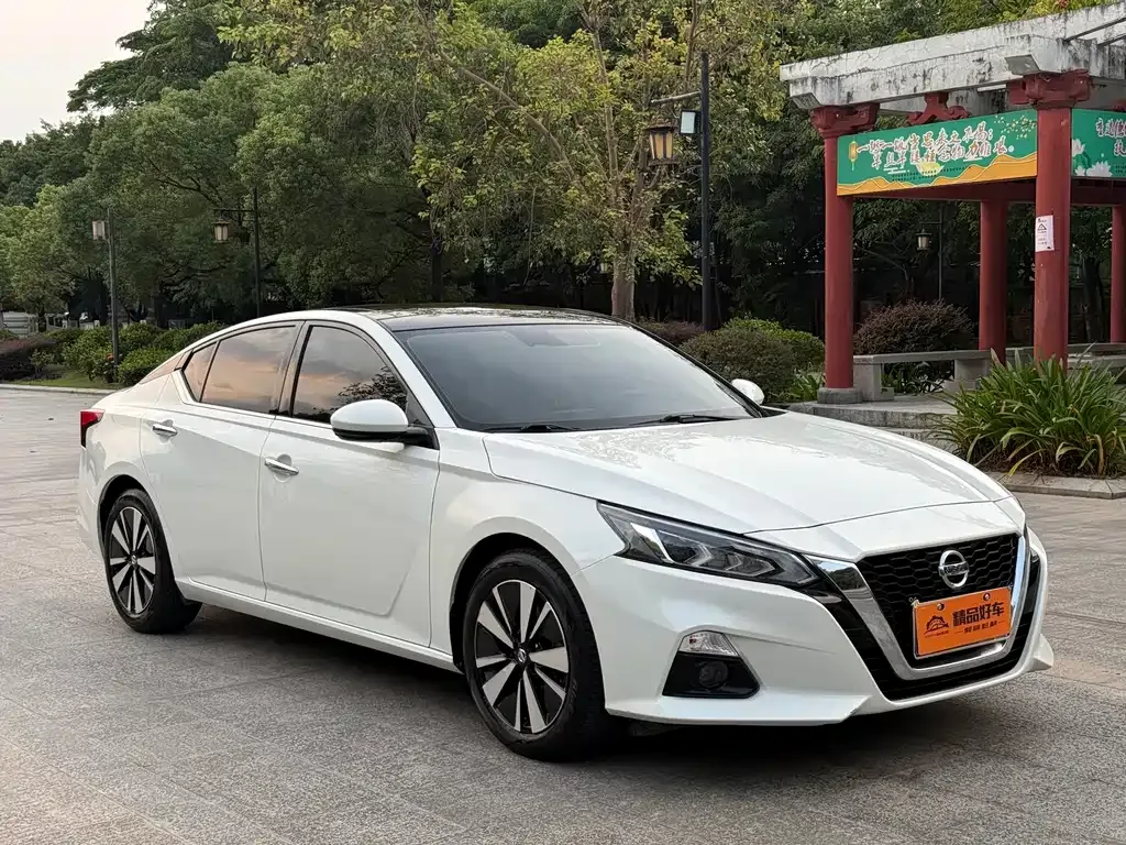 Nissan Teana — фото 10