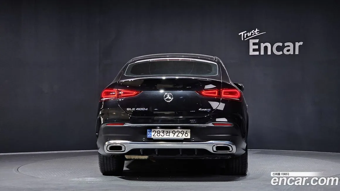 Mercedes-Benz GLE-Class — фото 6