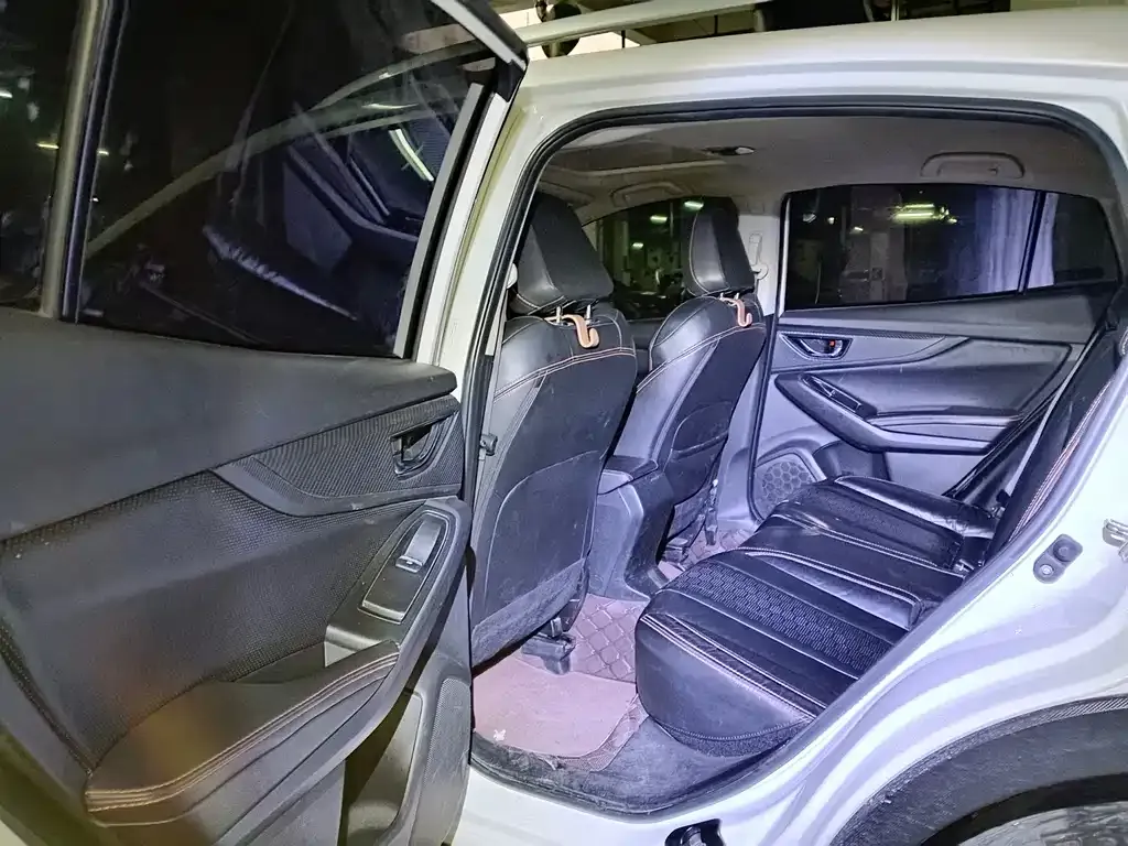 Subaru XV — фото 4