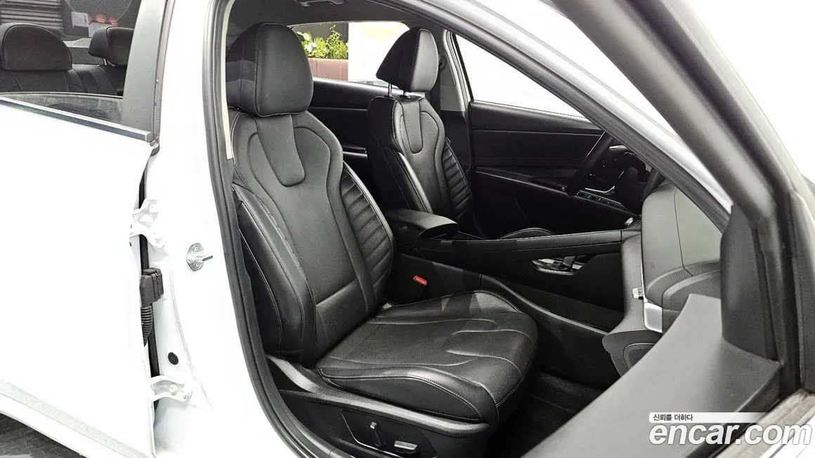 Hyundai AVANTE — фото 10