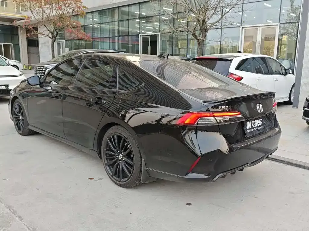 Honda Inspire — фото 5