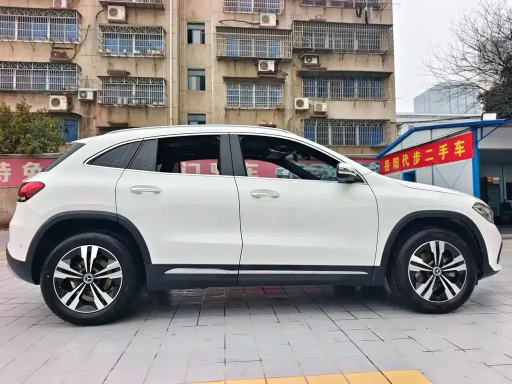 Mercedes-Benz GLA — фото 5