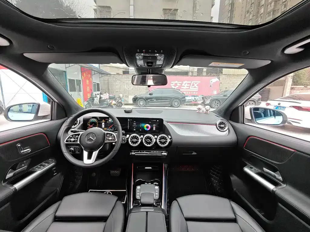 Mercedes-Benz GLA — фото 9