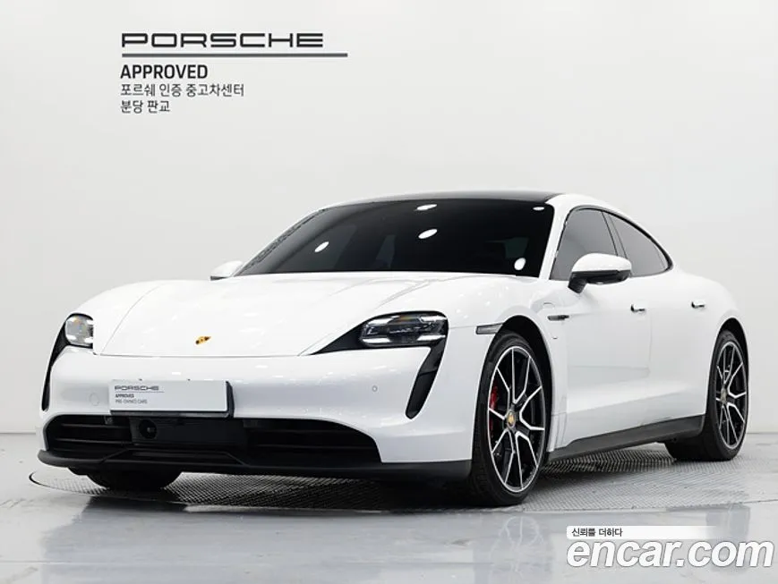 Porsche Taycan — фото 1