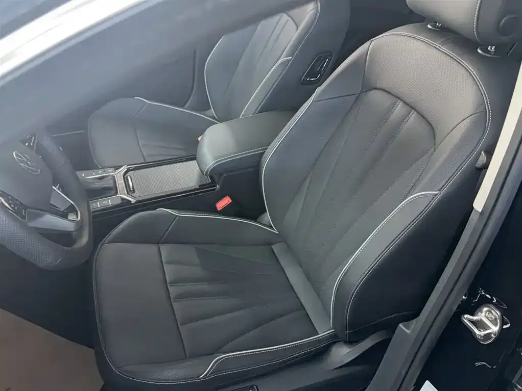 Volkswagen Passat — фото 2