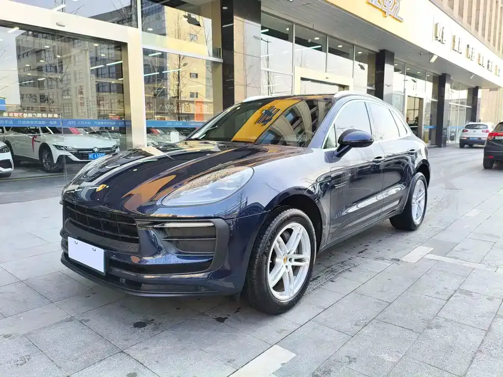 Porsche Macan — фото 10
