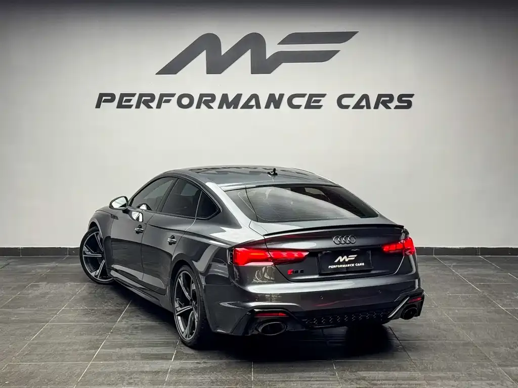 Audi RS 5 — фото 9