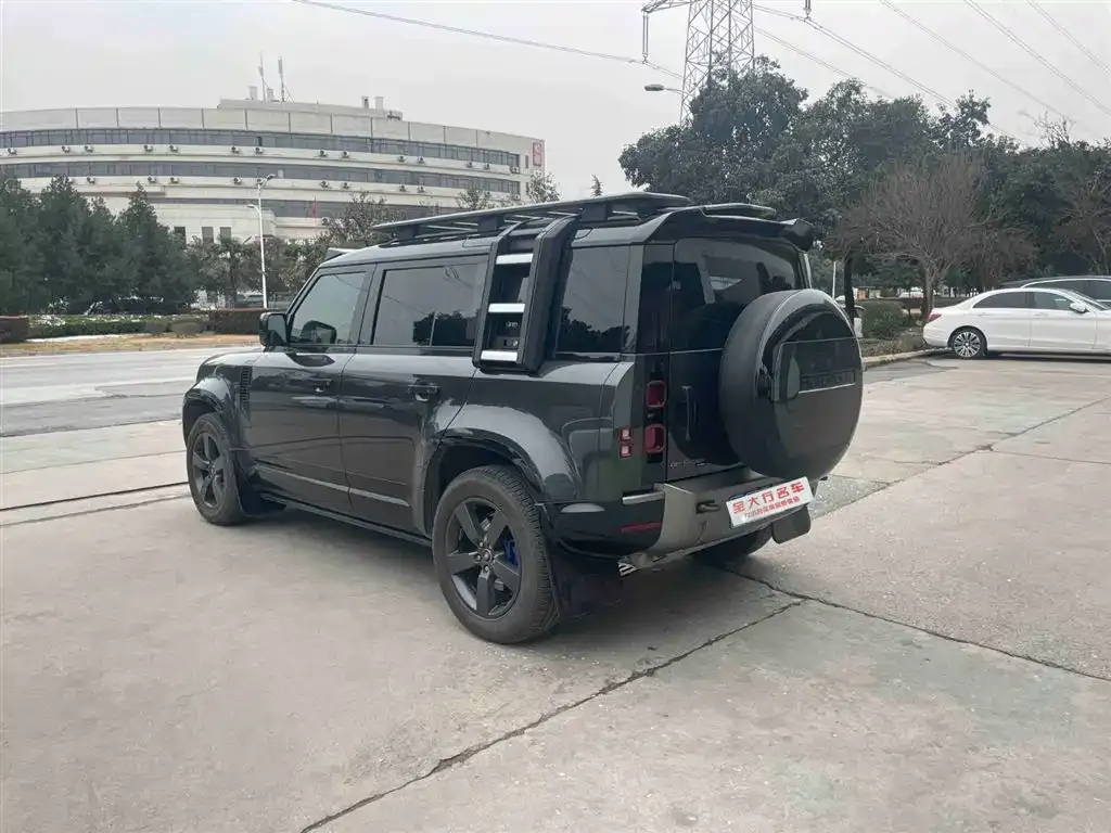 Land Rover Defender — фото 4