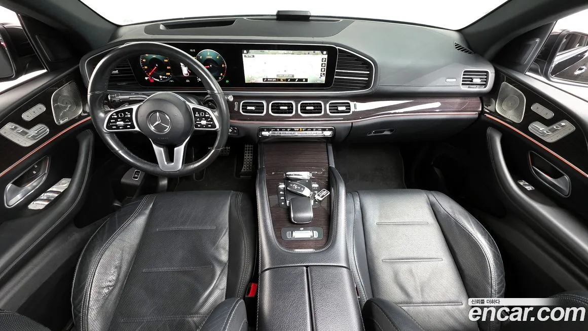 Mercedes-Benz GLE-Class — фото 10