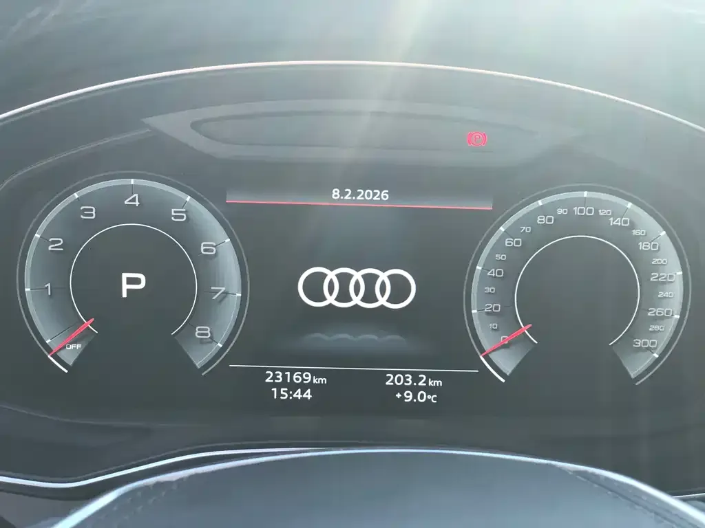 Audi A6L — фото 2