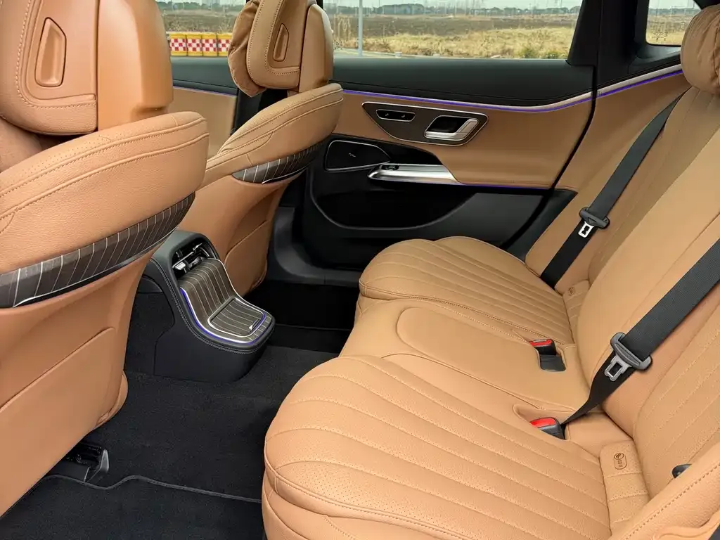Mercedes-Benz E-Class New Energy — фото 8