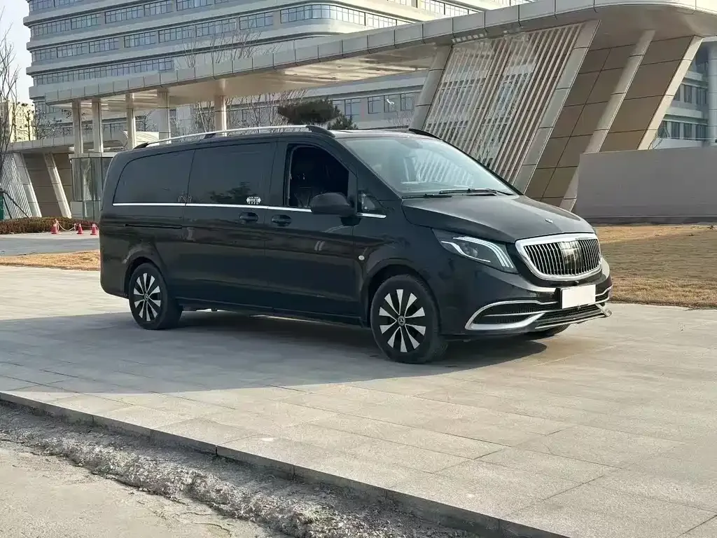 Mercedes-Benz Vito — фото 1