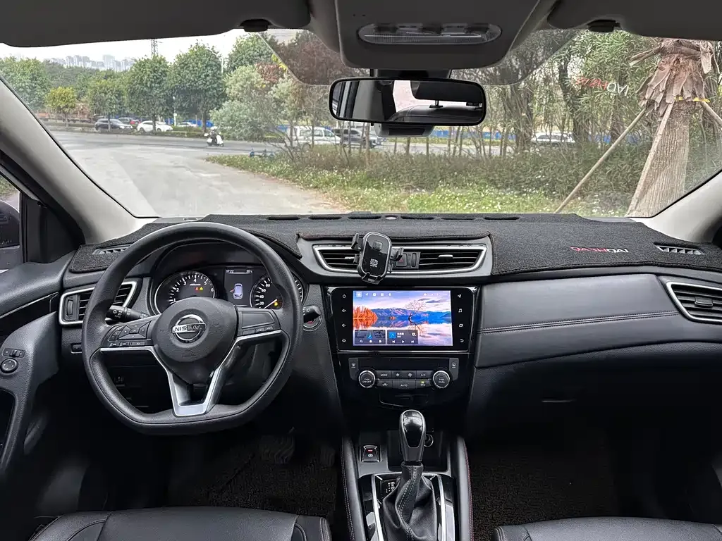 Nissan Qashqai — фото 2