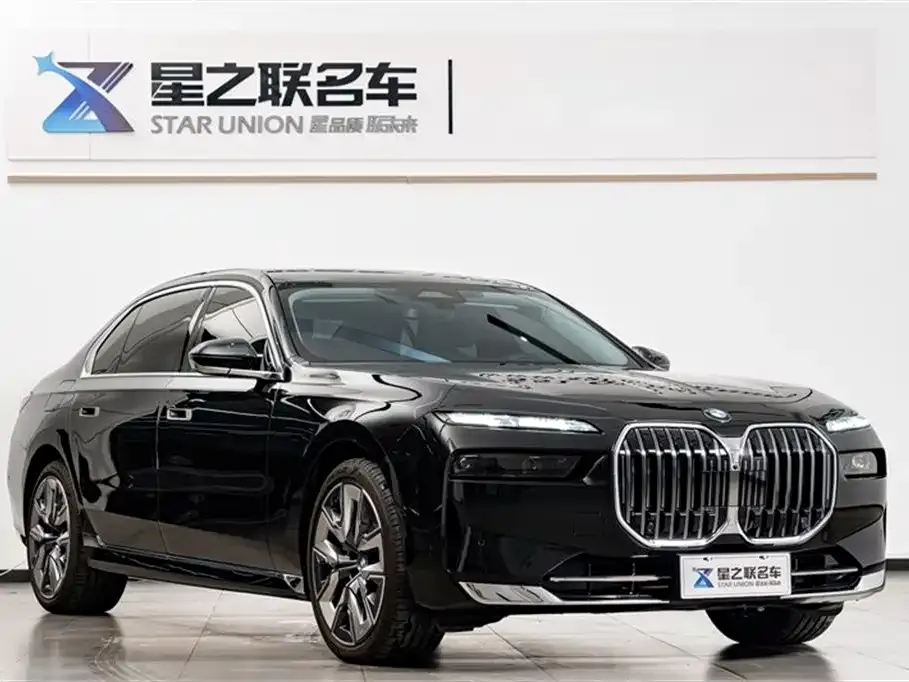 BMW 7 Series — фото 2