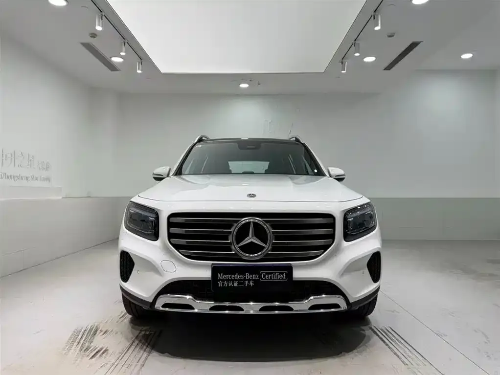 Mercedes-Benz GLB — фото 2