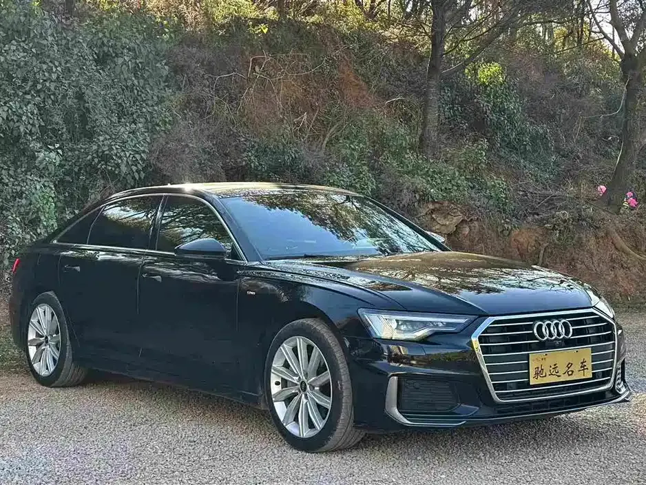 Audi A6L — фото 8