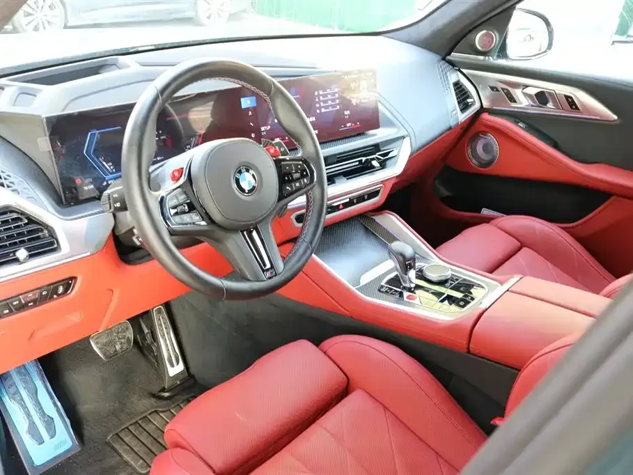 BMW XM — фото 7