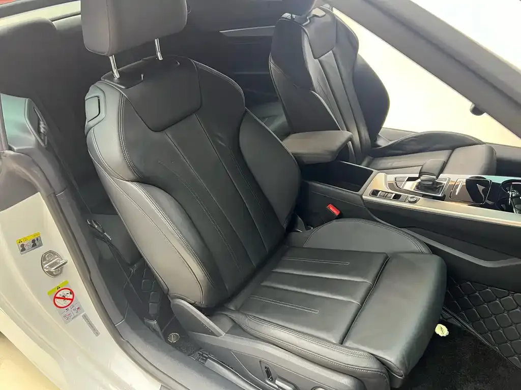 Audi A5 (Import) — фото 2