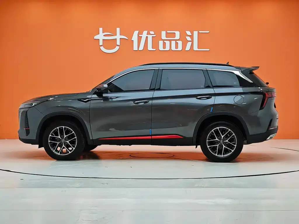 Changan CS75PLUS — фото 3