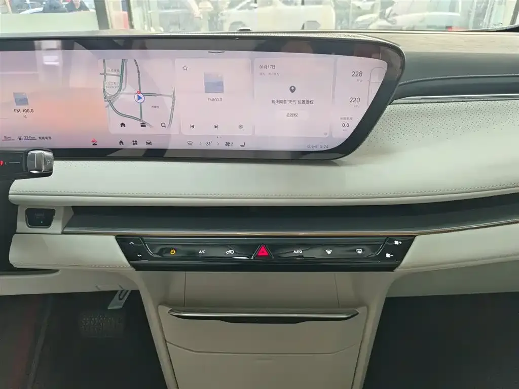 Buick GL8 Hybrid — фото 8