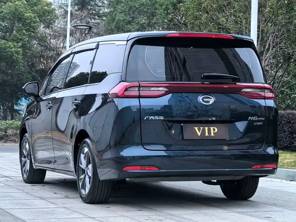 GAC Motor Trumpchi M6 — фото 10
