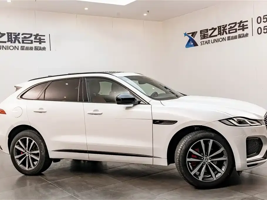 Jaguar F-PACE — фото 4