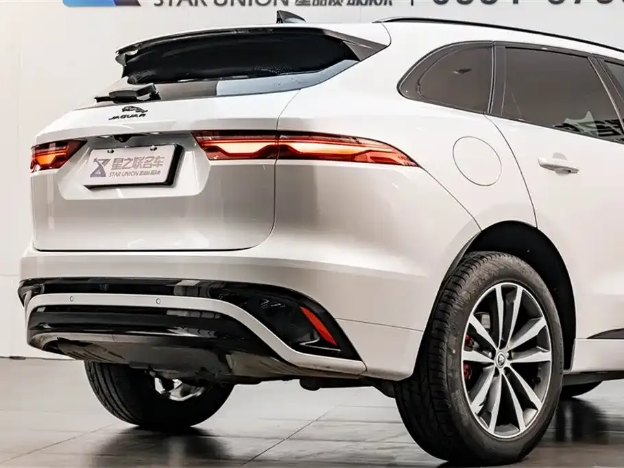 Jaguar F-PACE — фото 7
