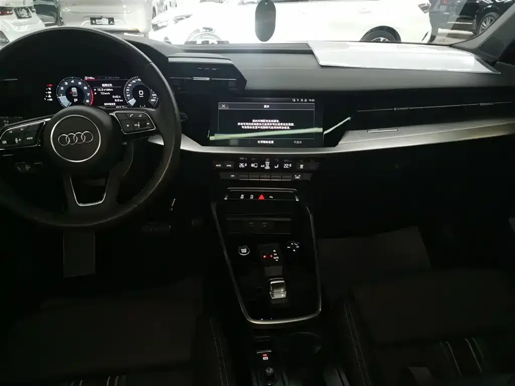 Audi A3 — фото 2