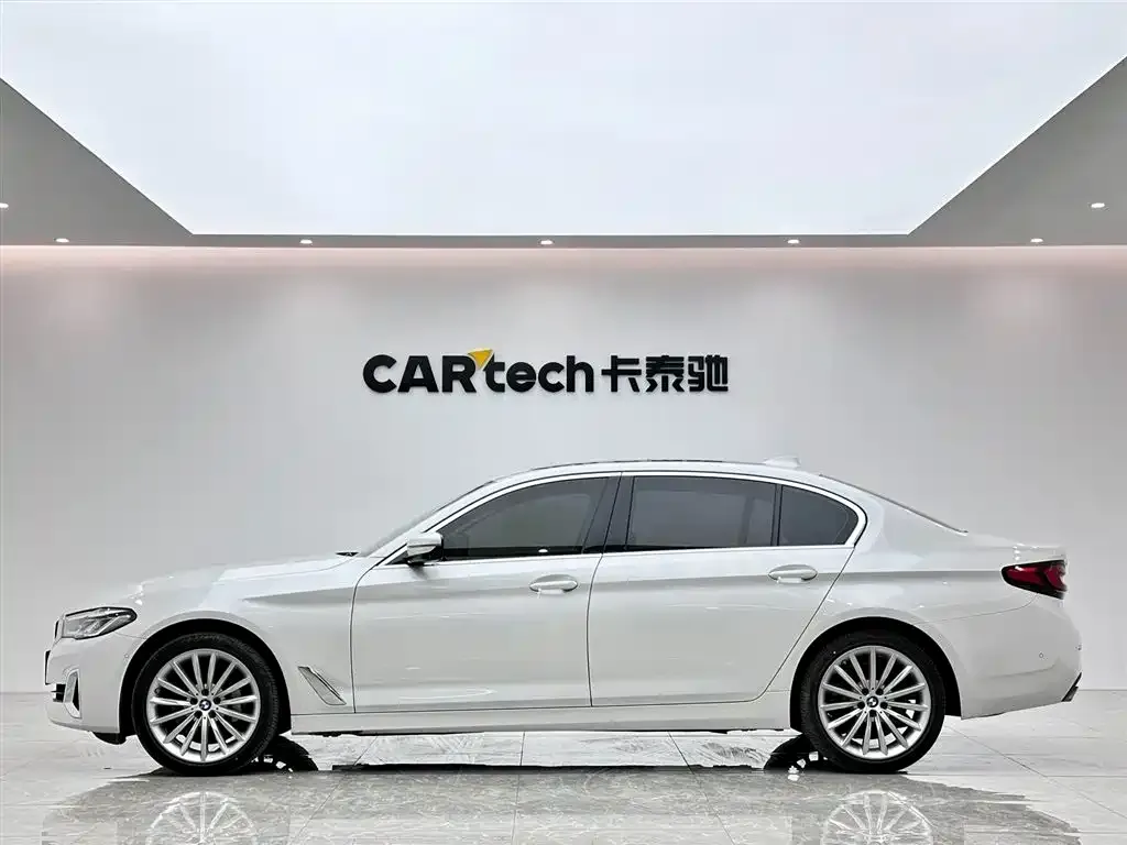 BMW 5 Series — фото 3