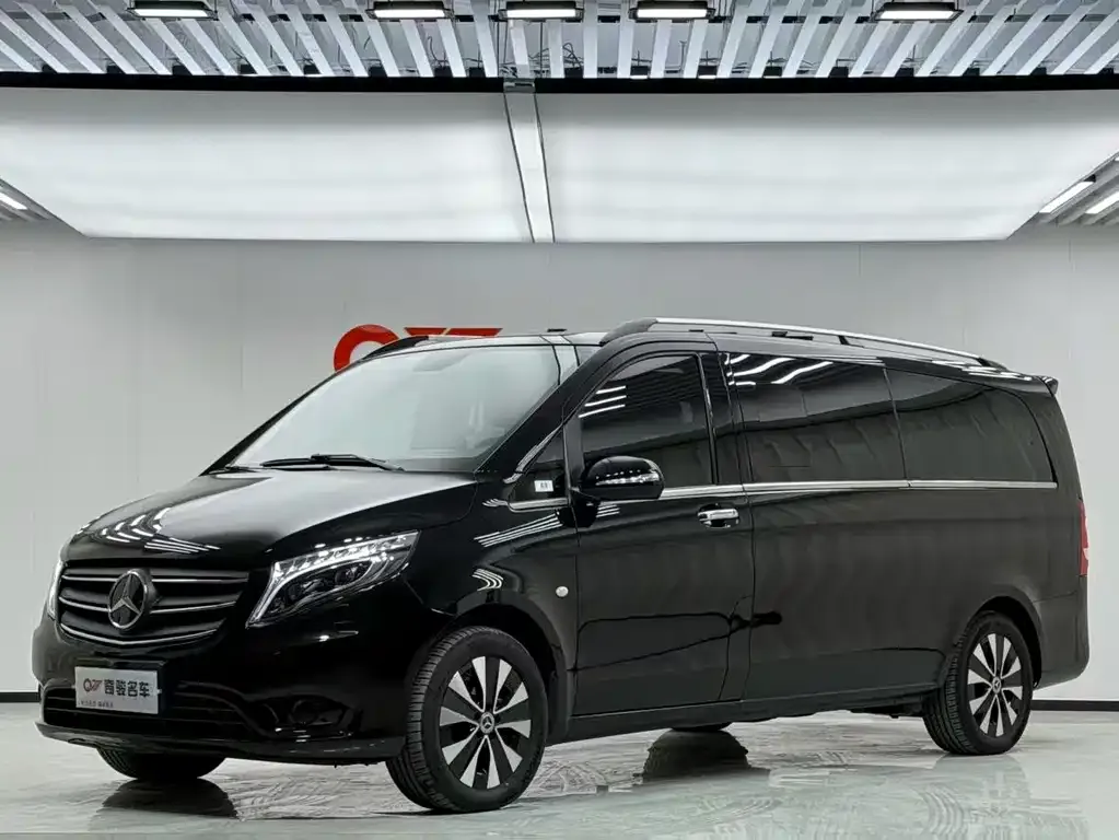 Mercedes-Benz Vito — фото 1