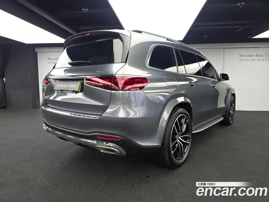 Mercedes-Benz GLS-Class — фото 10