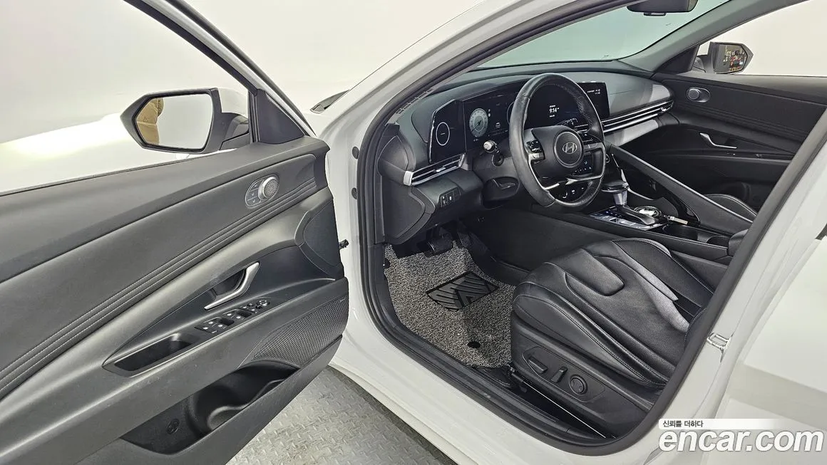 Hyundai AVANTE — фото 9
