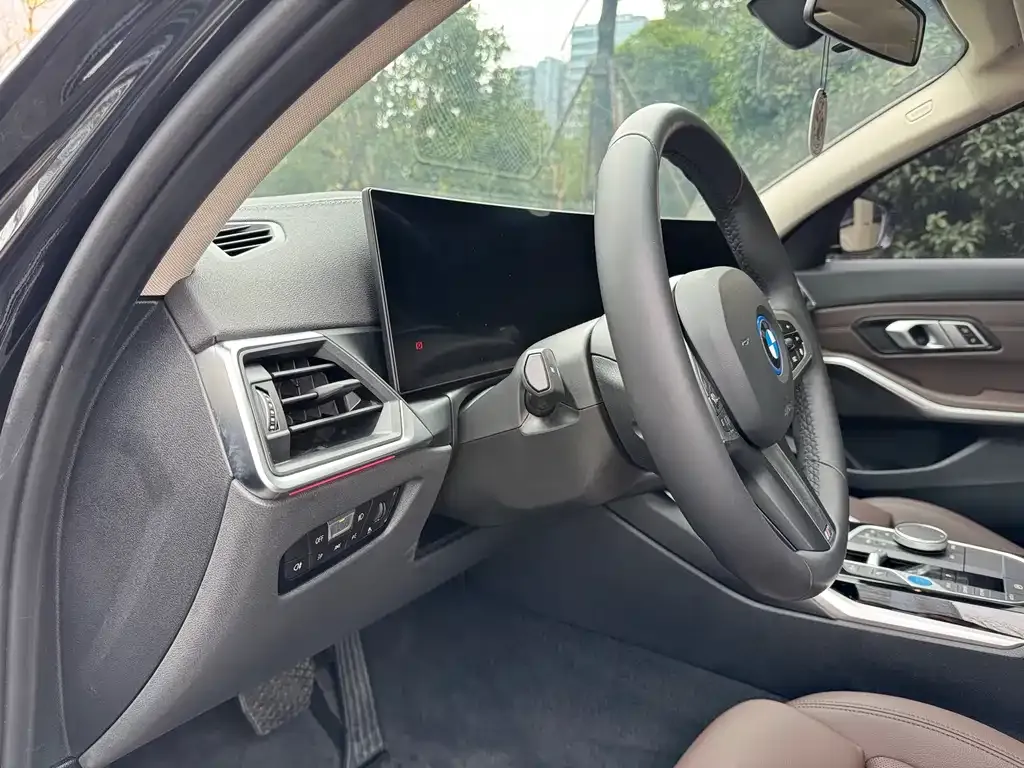 BMW i3 — фото 4